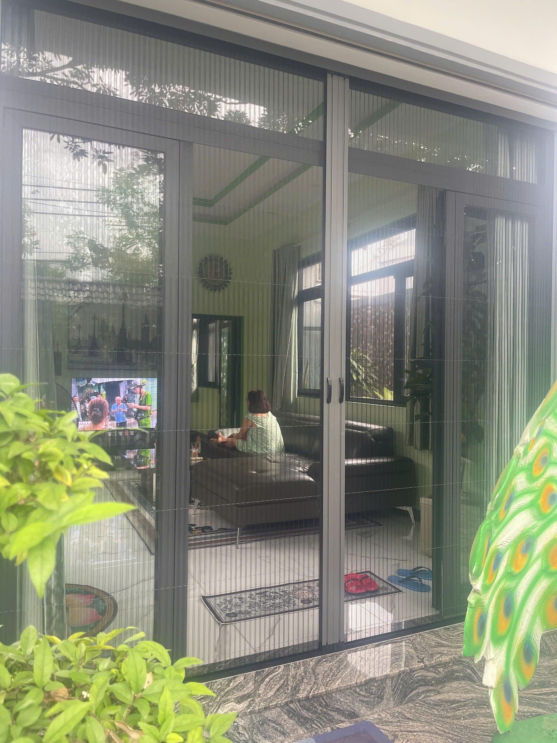 Cửa Lưới Dạng Xếp Inox